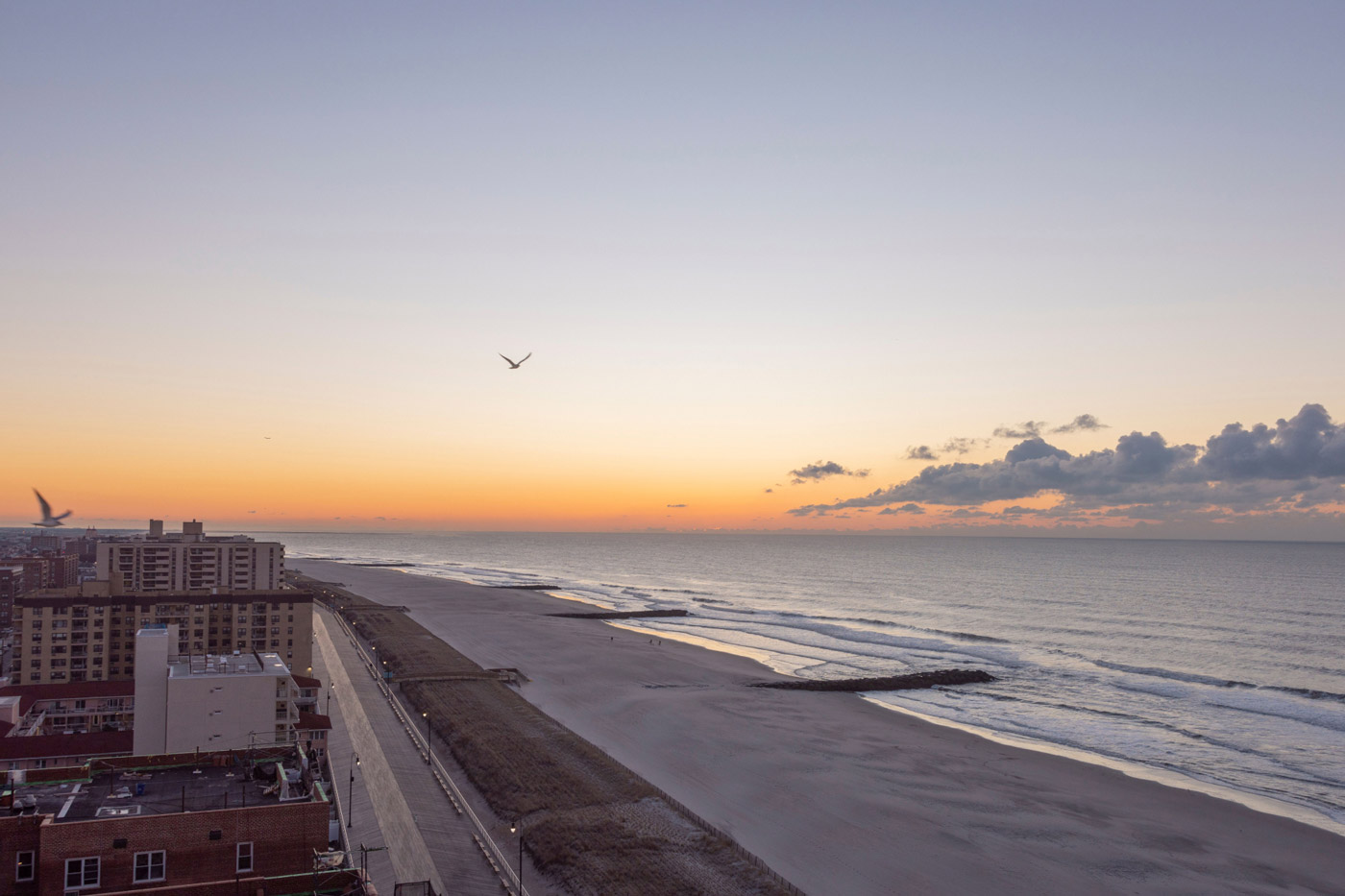 File:Long Beach, NY boardwalk at sunset.jpg - Wikipedia